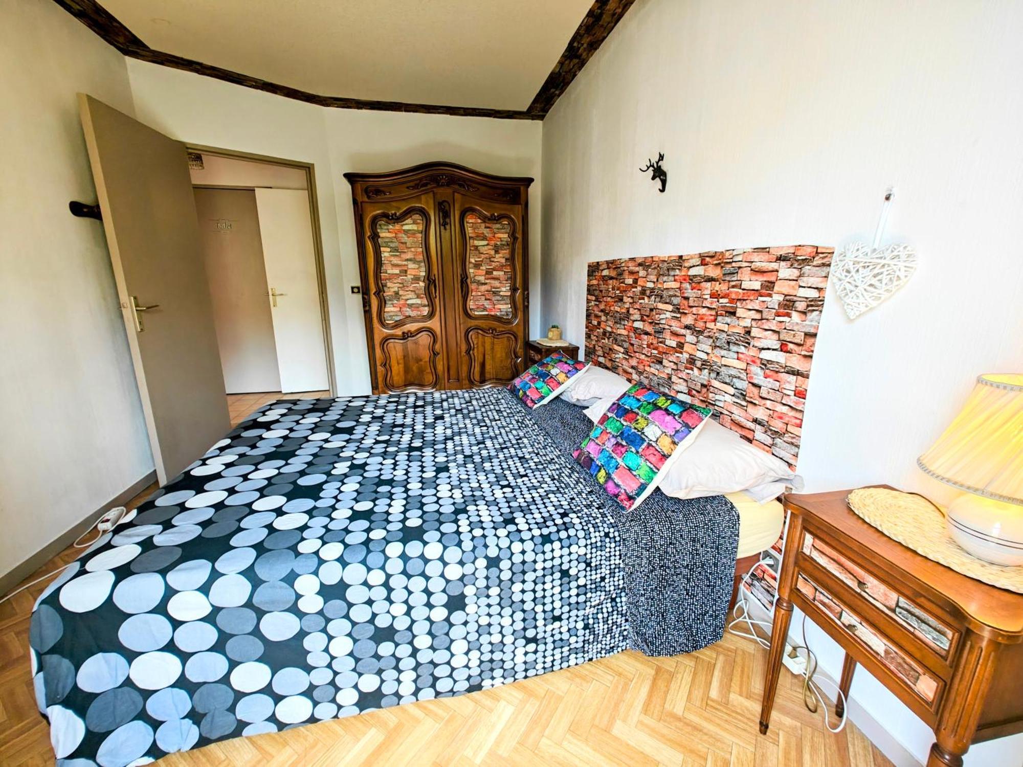 2 Bedroom Flat With Terrasse & Car-Park Nice Ouest Exteriör bild